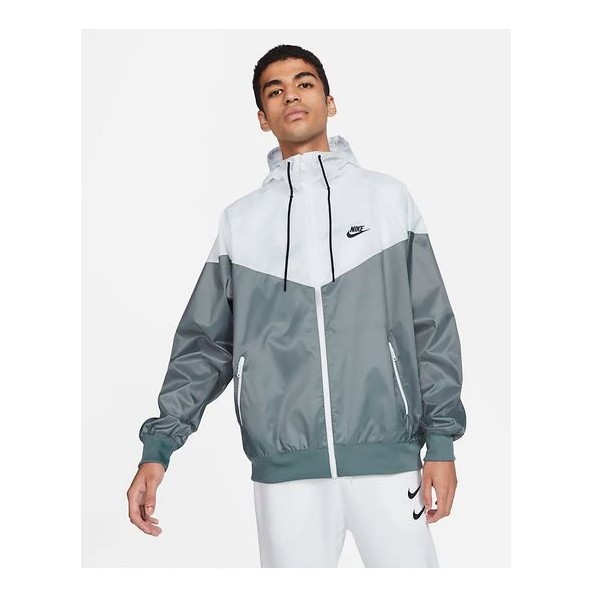 Nike Men's Grey/White Hooded Jacket